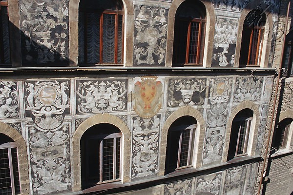 Bianca Cappello Palace (600Wx400H) - The palace of Bianca Cappello in Via Maggio (Photo by Marco De La Pierre) 