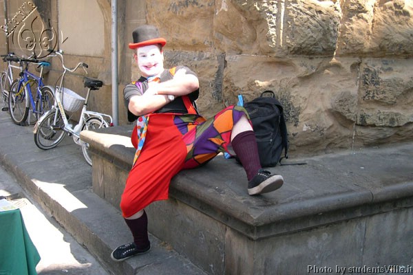 Clown (600Wx400H) - Clown in San Lorenzo...(Photo by Marco De La Pierre) 