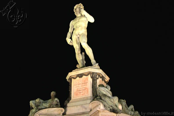 David (600Wx400H) - Michelangelo's David in Piazzale Michelangelo. This is one of the two copies in Florence (the other one is in Piazza della Signoria). The original one is in Galleria dell'Accademia. (Photo by Marco De La Pierre) 