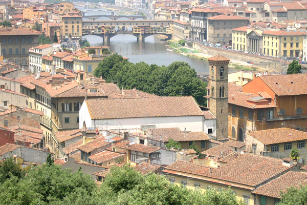 City view (600Wx400H) - View of the city from Piazzale Michelangelo. (Photo by Marco De La Pierre) 