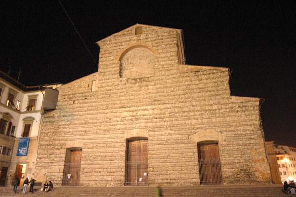 San Lorenzo  (600Wx400H) - The facade of San Lorenzo by Night (Photo by Paolo Ramponi) 